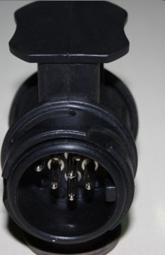 13 PİNDEN 7 PİNE DÖNÜŞTÜRÜCÜ ADAPTÖR - RÖMORK VE KARAVAN İÇİN ORİS